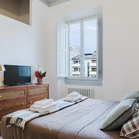 Boutique House Whit Balcony Appartement Florence