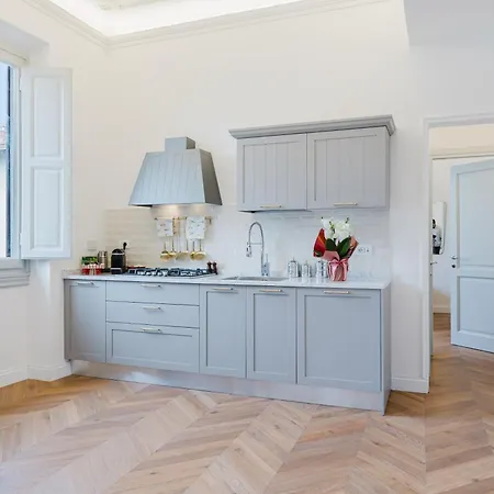 Appartement Boutique House Whit Balcony